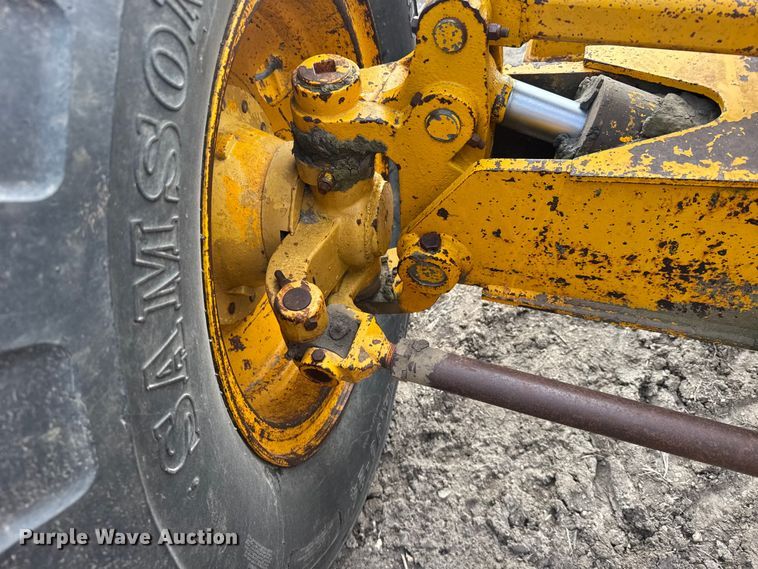 image for item FB0800 John Deere 670-A motor grader