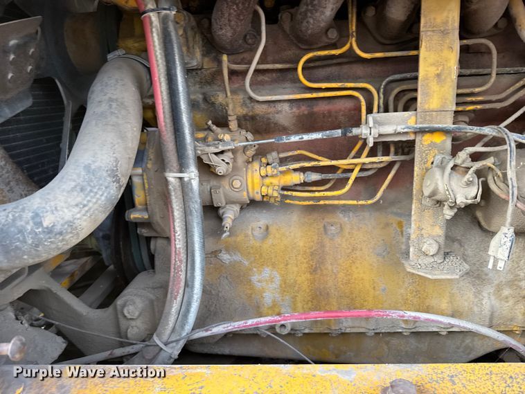 image for item FB0800 John Deere 670-A motor grader