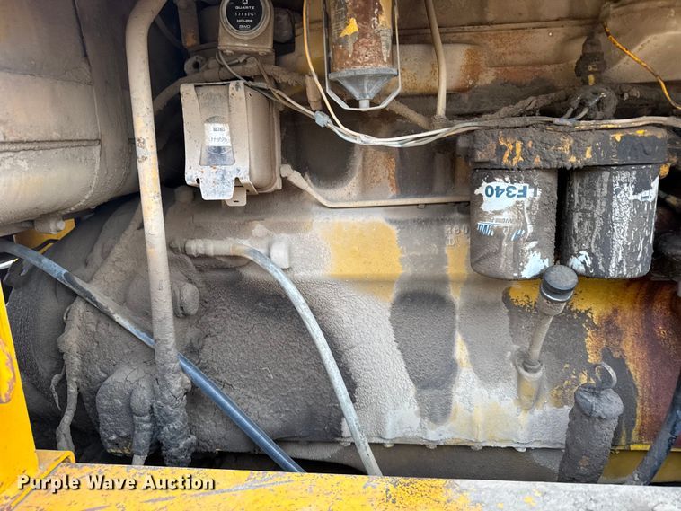 image for item FB0800 John Deere 670-A motor grader