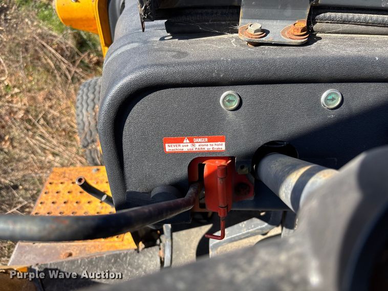 image for item FB3019 John Deere 410C backhoe