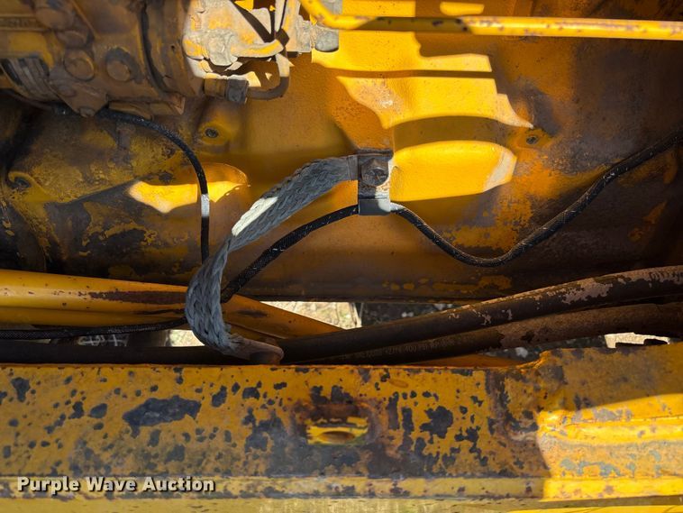 image for item FB3019 John Deere 410C backhoe