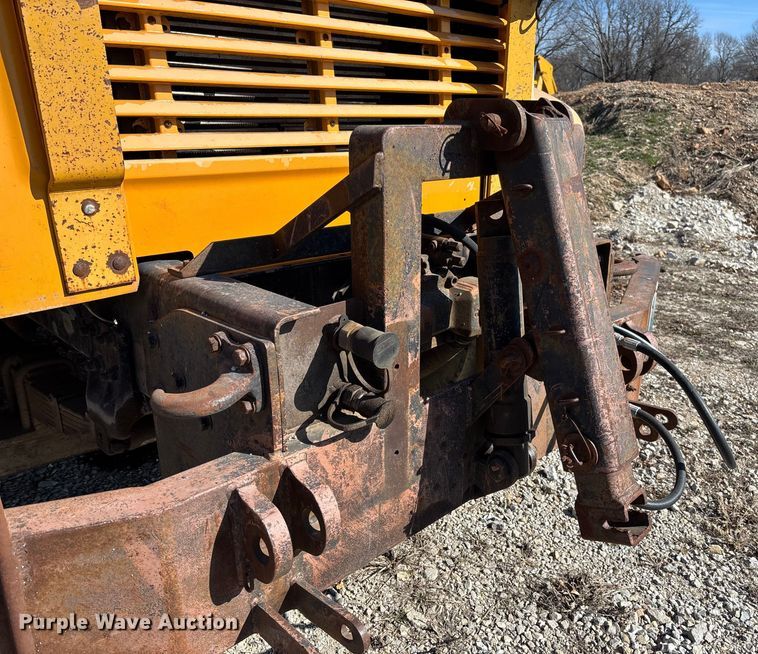 image for item FB3020 2001 International 4900 dump truck