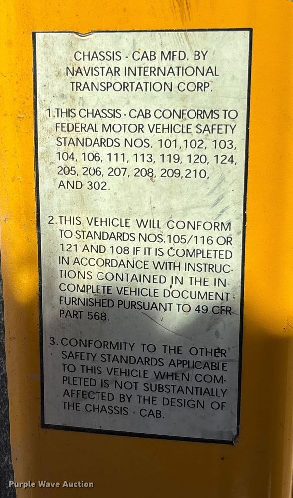 image for item FB3020 2001 International 4900 dump truck