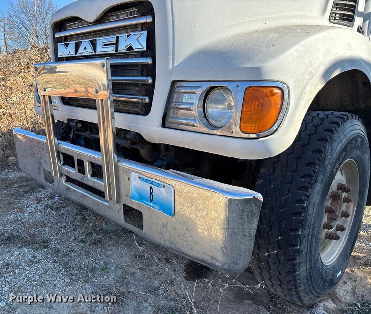 image for item FB3023 2004 Mack CV713 dump truck