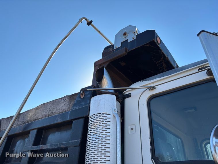 image for item FB3023 2004 Mack CV713 dump truck