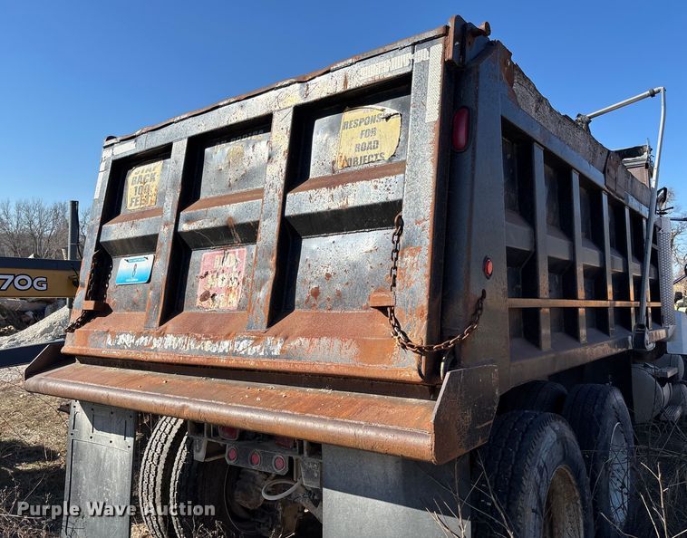 image for item FB3023 2004 Mack CV713 dump truck