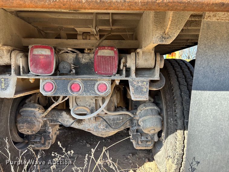 image for item FB3023 2004 Mack CV713 dump truck