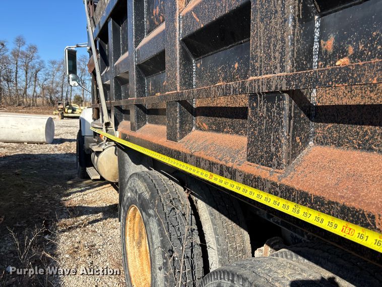 image for item FB3023 2004 Mack CV713 dump truck