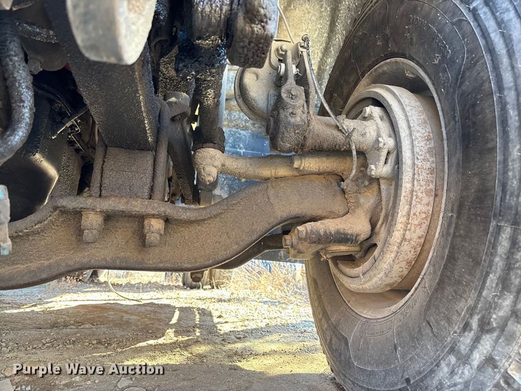 image for item FB3023 2004 Mack CV713 dump truck