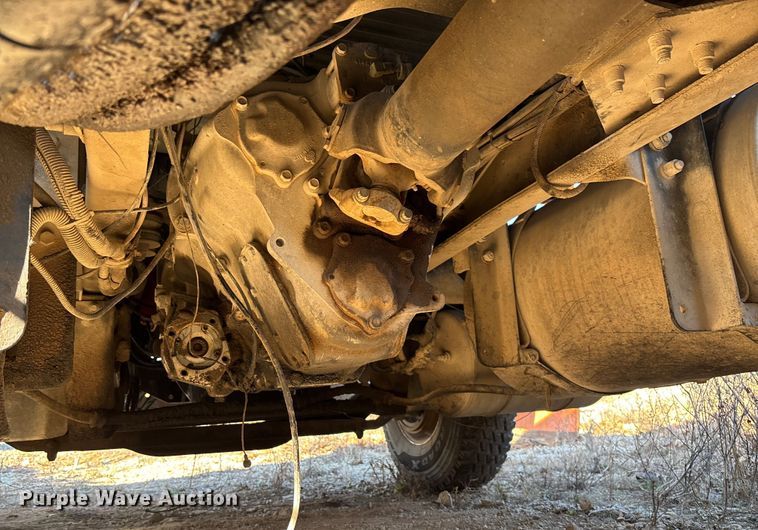 image for item FB3023 2004 Mack CV713 dump truck