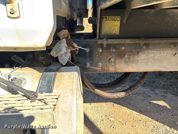 image for item FB3023 2004 Mack CV713 dump truck