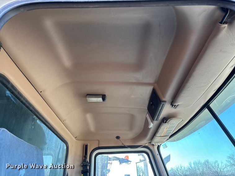 image for item FB3023 2004 Mack CV713 dump truck