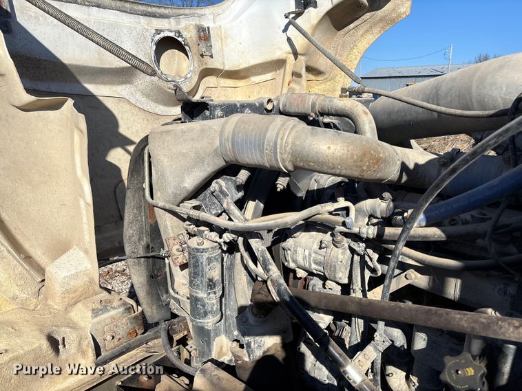 image for item FB3023 2004 Mack CV713 dump truck