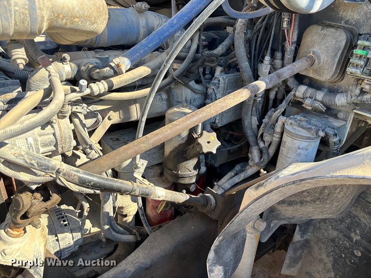 image for item FB3023 2004 Mack CV713 dump truck