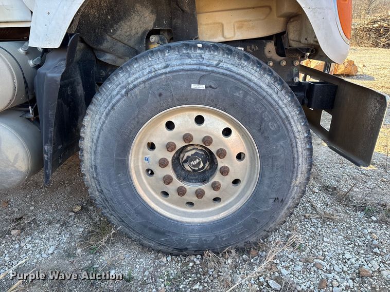 image for item FB3023 2004 Mack CV713 dump truck