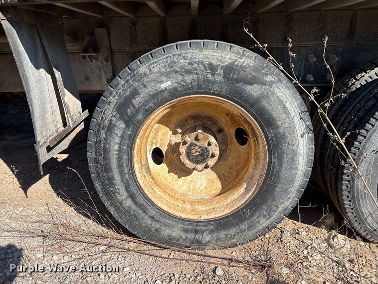 image for item FB3023 2004 Mack CV713 dump truck