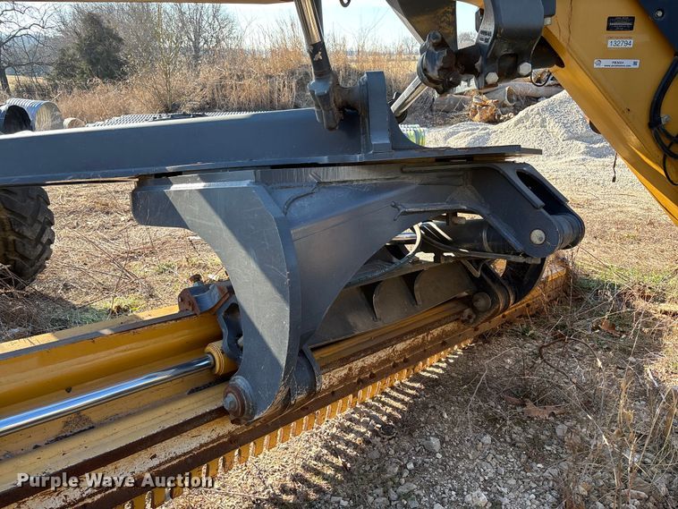 image for item FB3024 2011 John Deere 770G motor grader