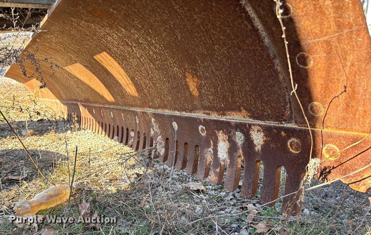 image for item FB3024 2011 John Deere 770G motor grader