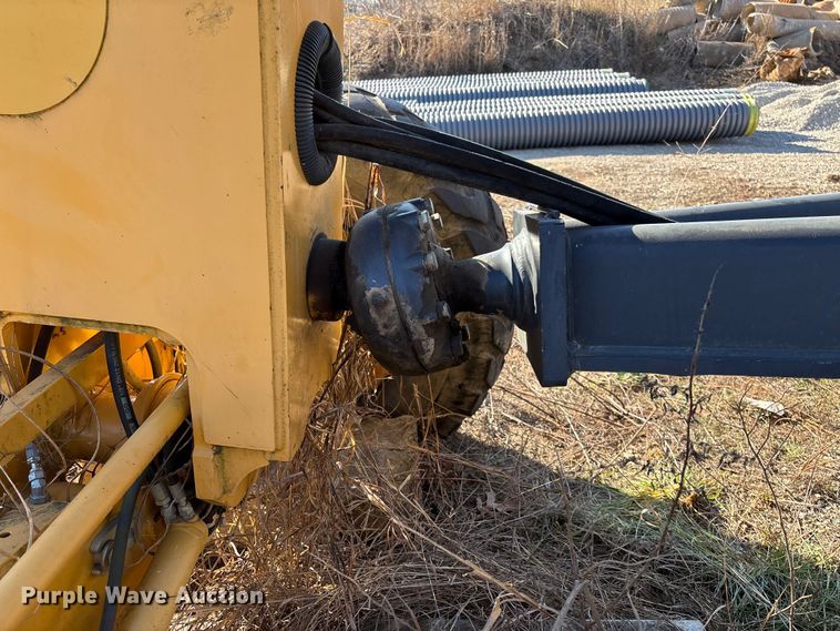 image for item FB3024 2011 John Deere 770G motor grader