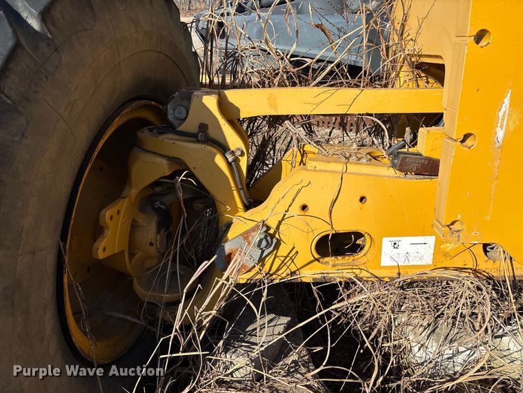 image for item FB3024 2011 John Deere 770G motor grader