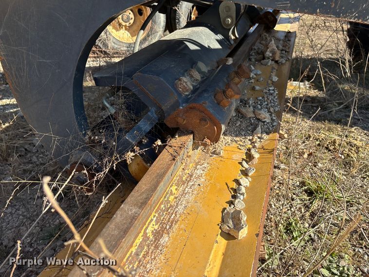 image for item FB3024 2011 John Deere 770G motor grader