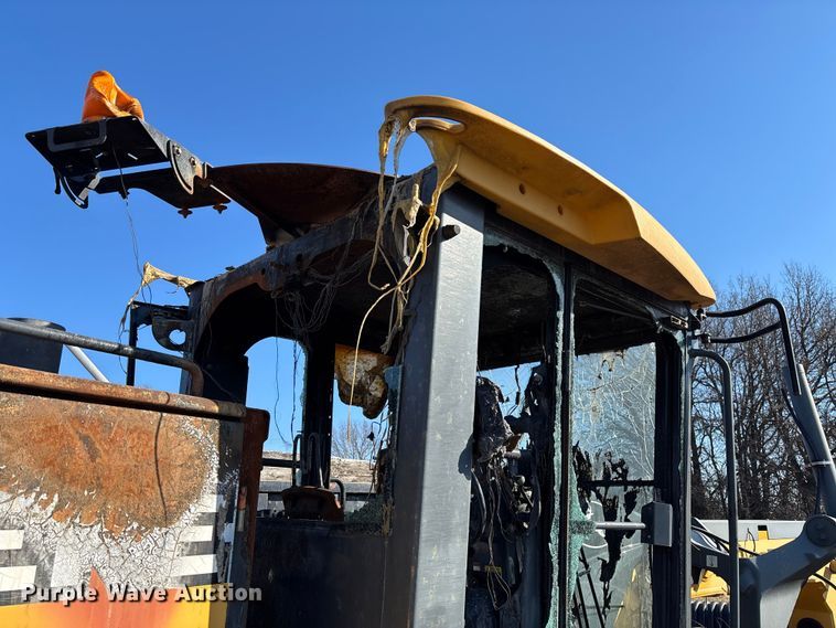 image for item FB3024 2011 John Deere 770G motor grader