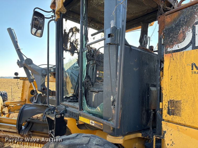 image for item FB3024 2011 John Deere 770G motor grader