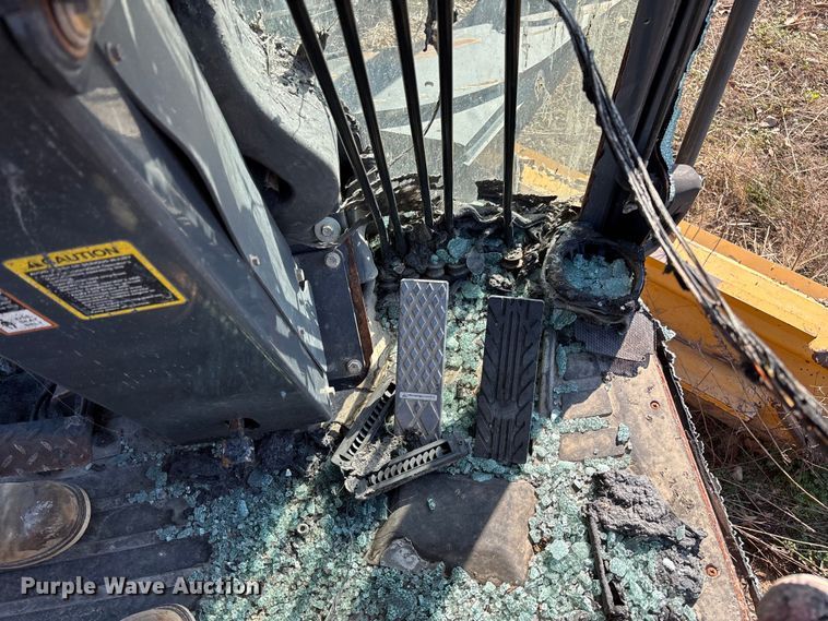 image for item FB3024 2011 John Deere 770G motor grader