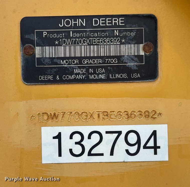 image for item FB3024 2011 John Deere 770G motor grader