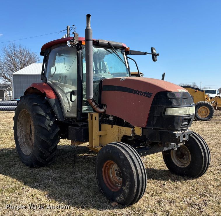 image for item FB3025 2006 Case IH MXU115 tractor