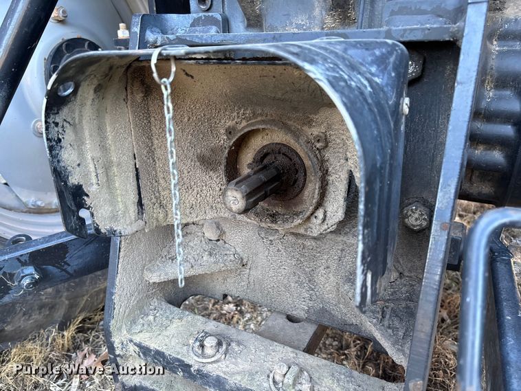 image for item FB3025 2006 Case IH MXU115 tractor