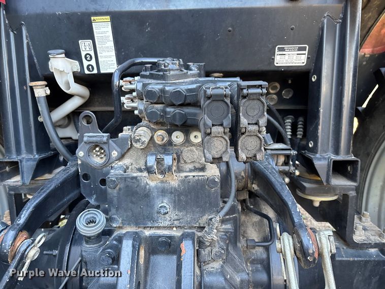 image for item FB3025 2006 Case IH MXU115 tractor