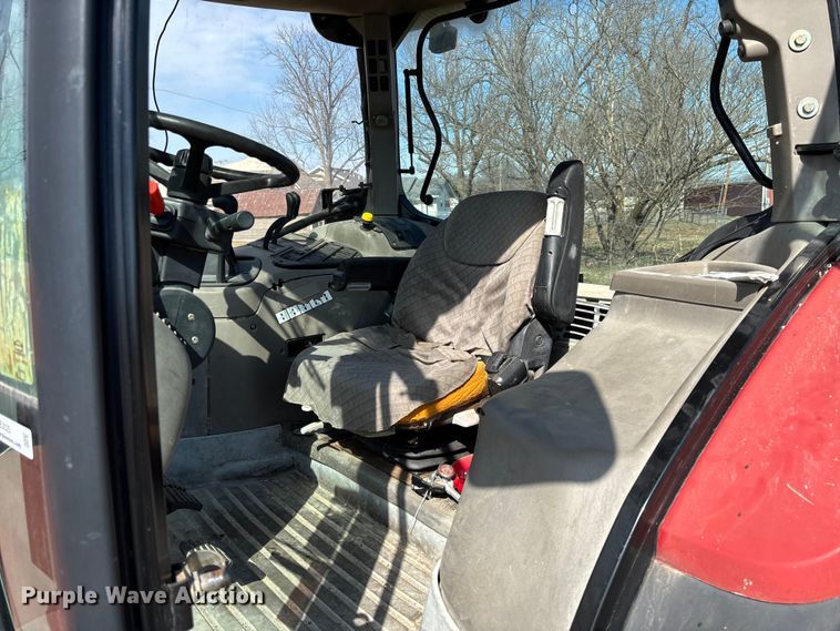 image for item FB3025 2006 Case IH MXU115 tractor