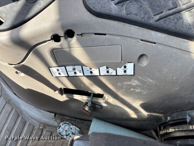 image for item FB3025 2006 Case IH MXU115 tractor