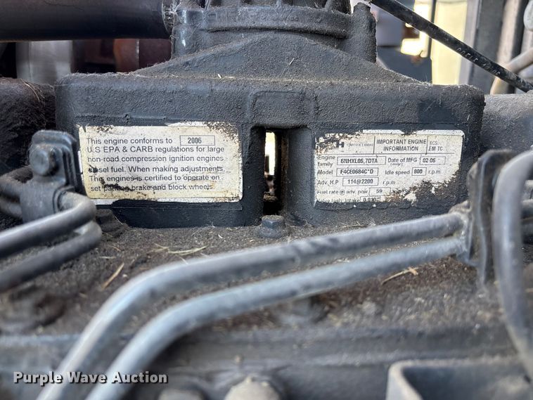 image for item FB3025 2006 Case IH MXU115 tractor