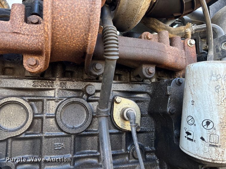 image for item FB3025 2006 Case IH MXU115 tractor