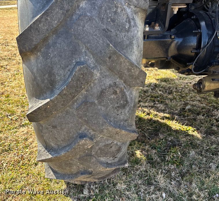 image for item FB3025 2006 Case IH MXU115 tractor