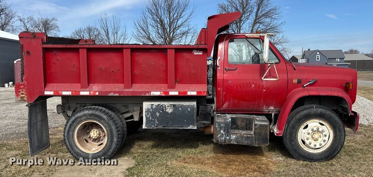image for item FB3026 1986 GMC C7 dump truck