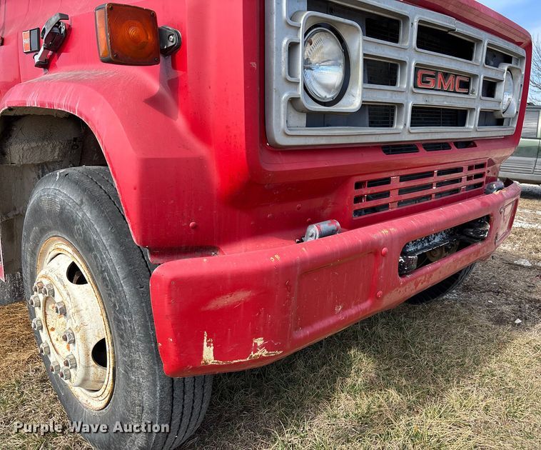 image for item FB3026 1986 GMC C7 dump truck