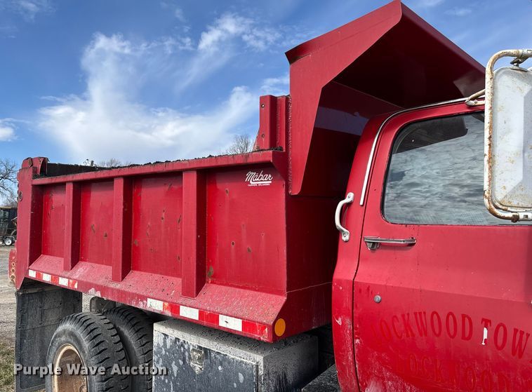 image for item FB3026 1986 GMC C7 dump truck