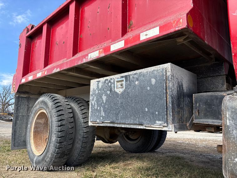 image for item FB3026 1986 GMC C7 dump truck