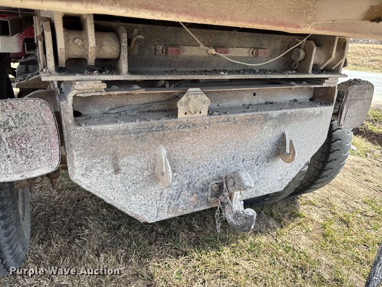 image for item FB3026 1986 GMC C7 dump truck