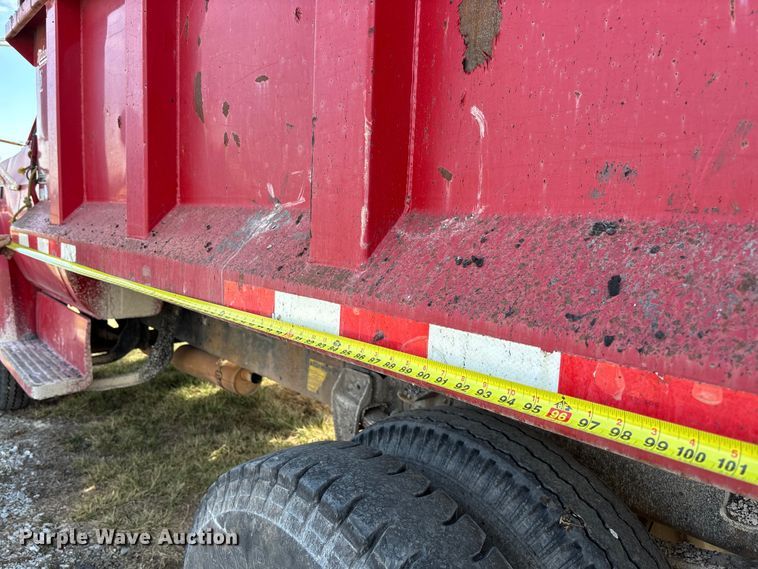 image for item FB3026 1986 GMC C7 dump truck
