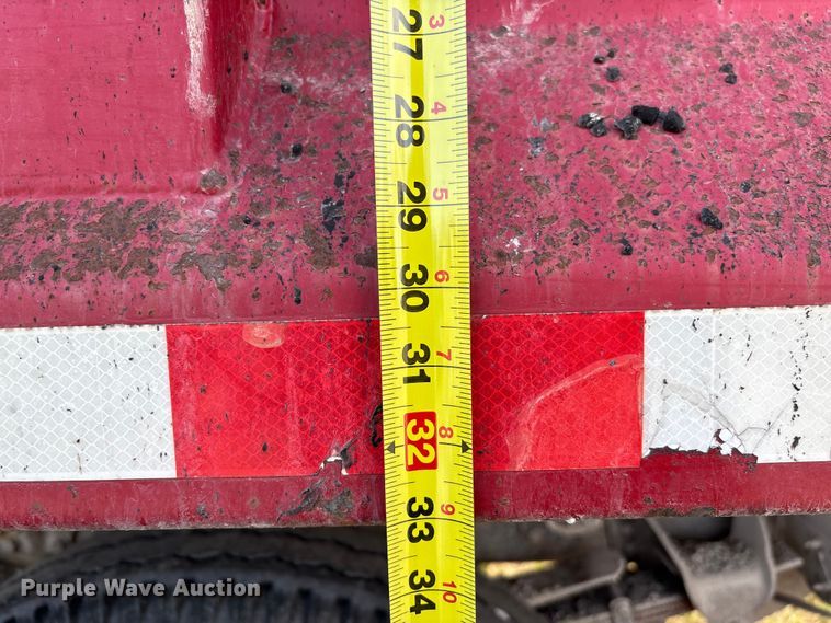 image for item FB3026 1986 GMC C7 dump truck