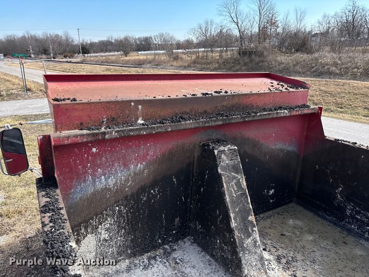 image for item FB3026 1986 GMC C7 dump truck