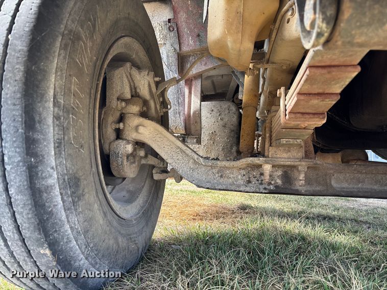 image for item FB3026 1986 GMC C7 dump truck