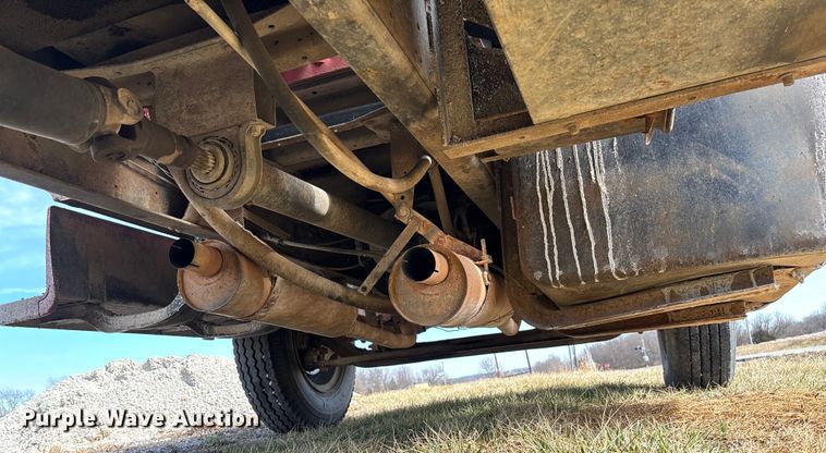 image for item FB3026 1986 GMC C7 dump truck