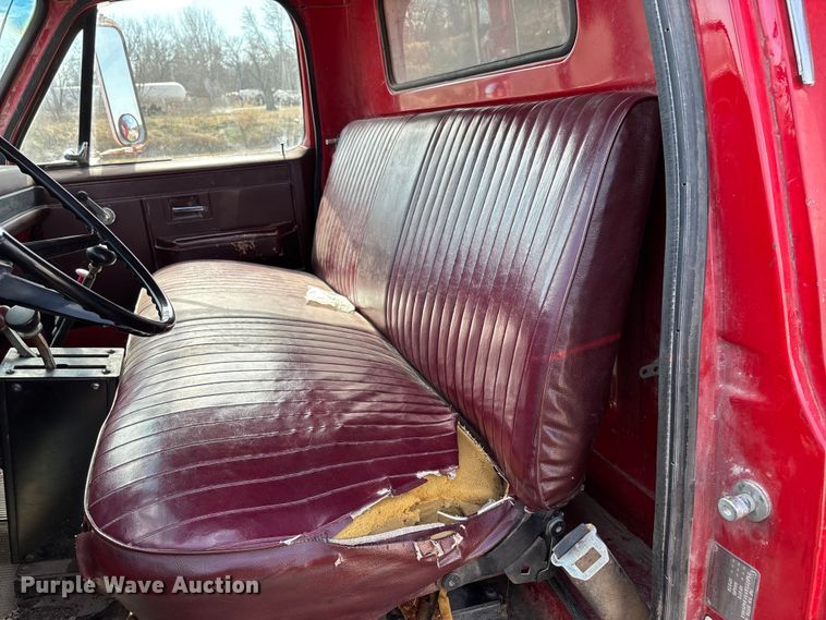 image for item FB3026 1986 GMC C7 dump truck