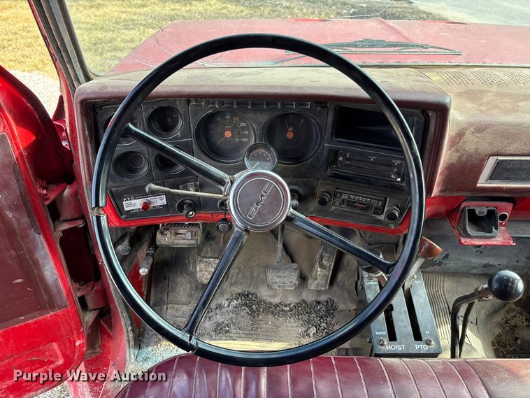 image for item FB3026 1986 GMC C7 dump truck