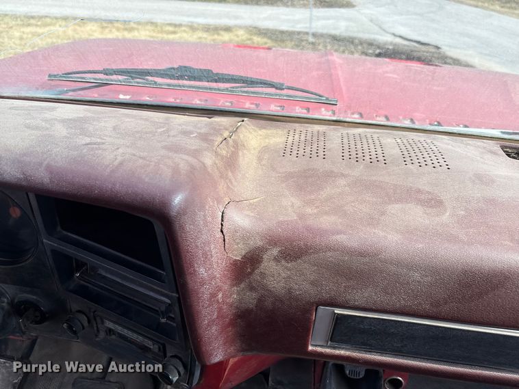 image for item FB3026 1986 GMC C7 dump truck